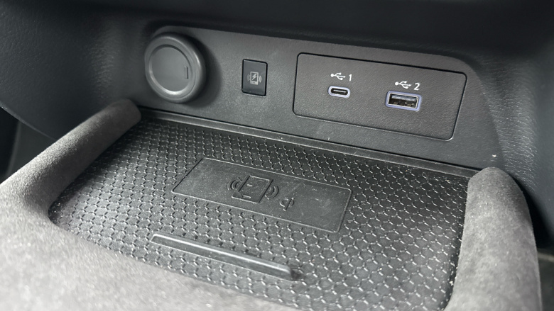 Nissan Juke 1.6 Hybrid Tekna+ 5dr Auto Hybrid Hatchback